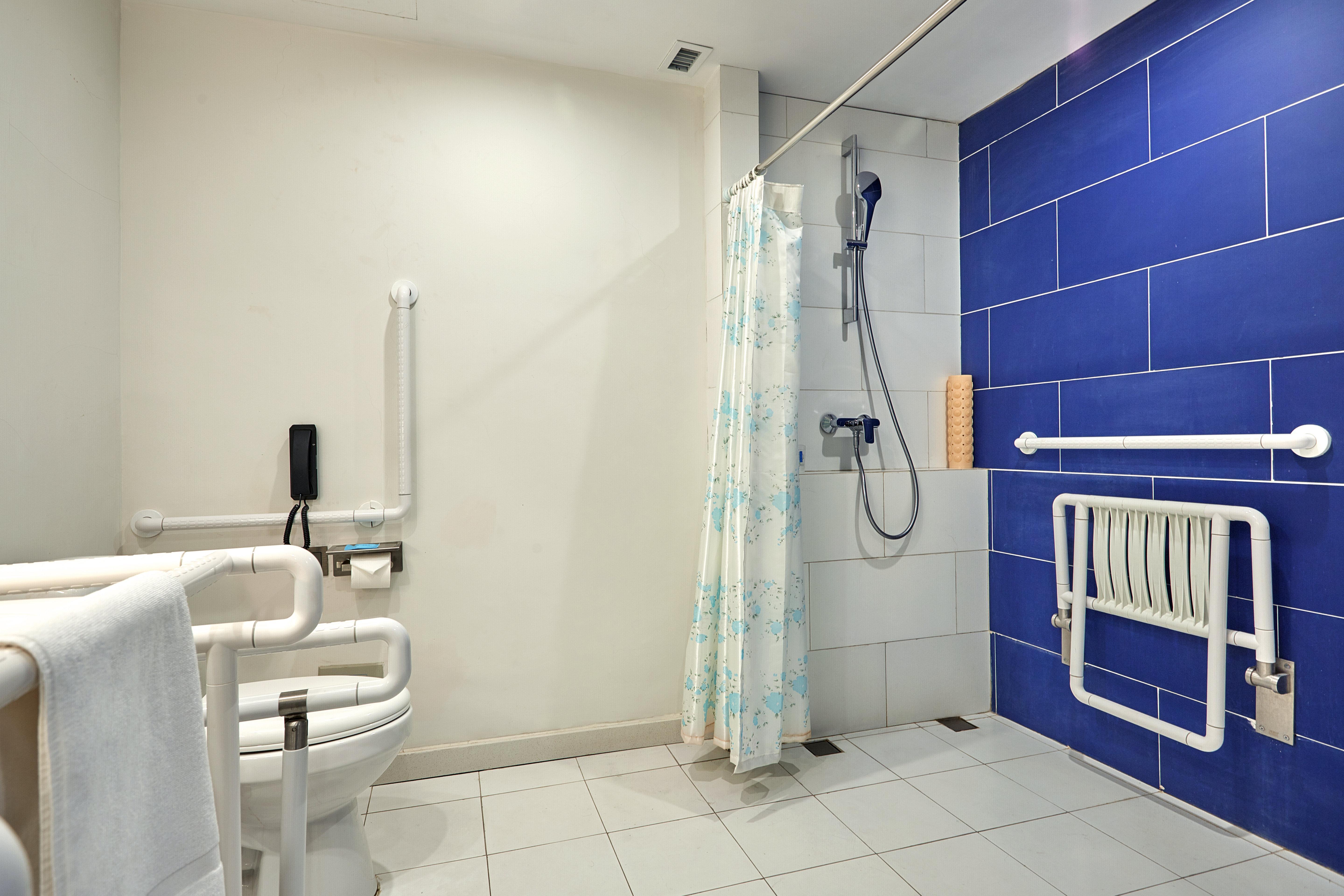Holiday Inn Express Nanjing Xuanwu Lake By Ihg Exterior photo